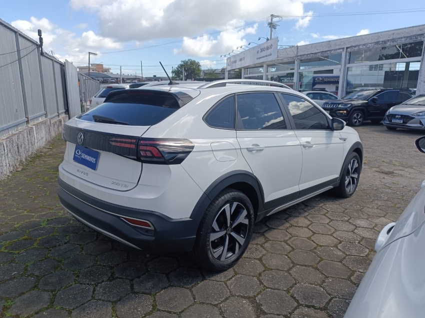 volkswagen nivus 1.0 200 tsi total flex comfortline automatico 4p 20233