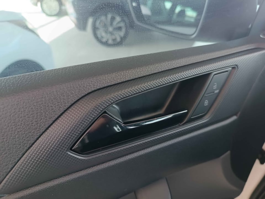 volkswagen polo 1.0 mpi track manual flex 4p 202517