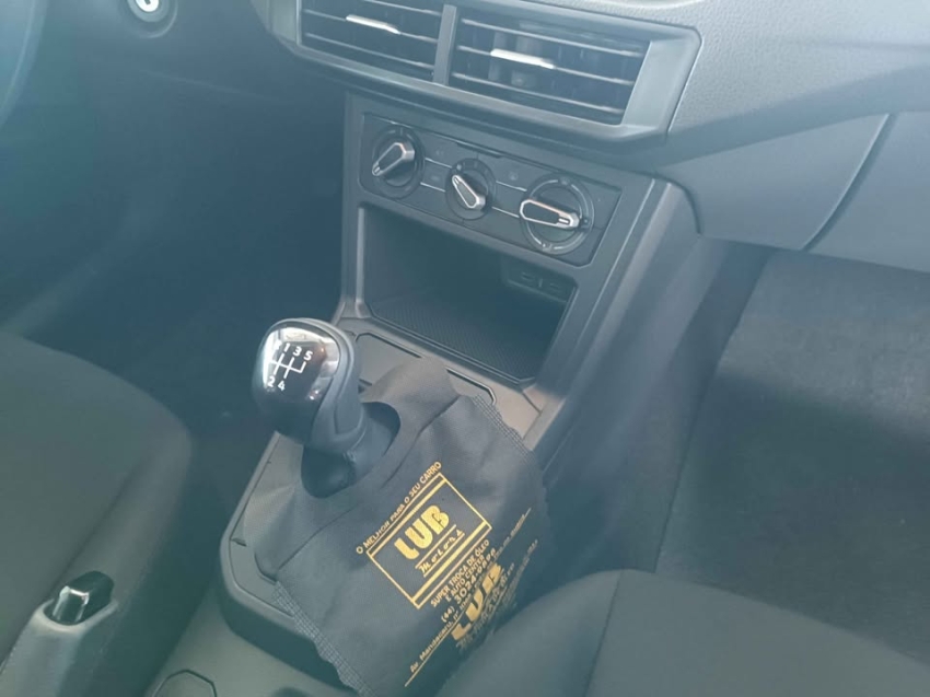 volkswagen polo 1.0 mpi track manual flex 4p 202512