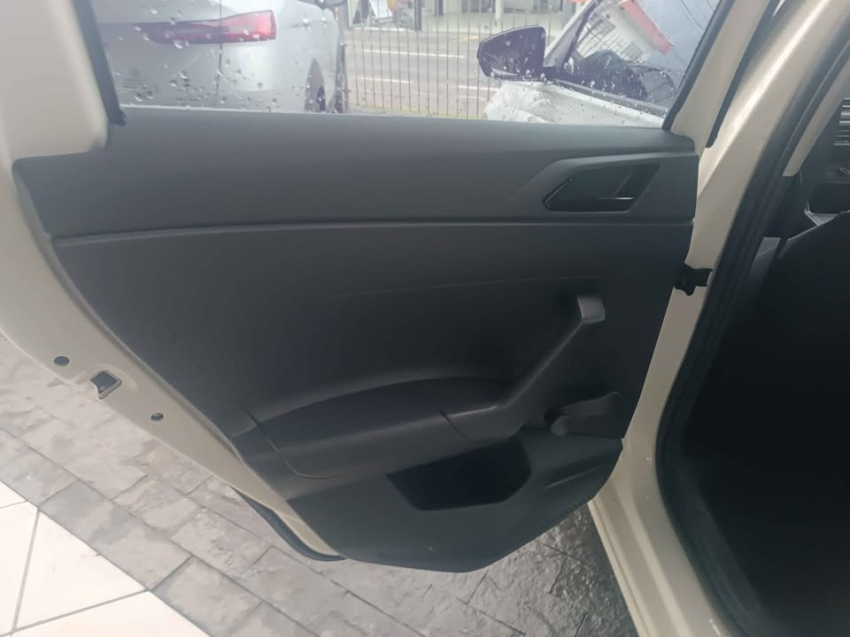 volkswagen polo 1.0 mpi track manual flex 4p 202513