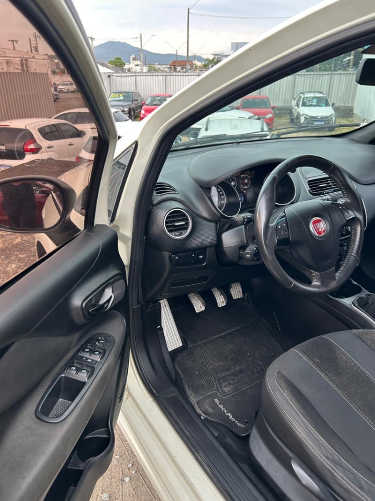 fiat punto 1.8 blackmotion 16v flex 4p manual 201411