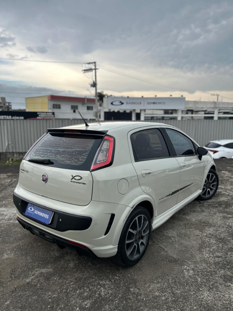 fiat punto 1.8 blackmotion 16v flex 4p manual 20145