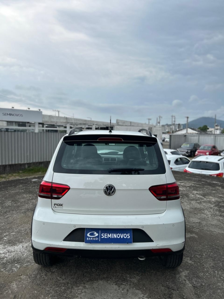 volkswagen fox 1.0 mpi track 12v flex 4p manual 20164