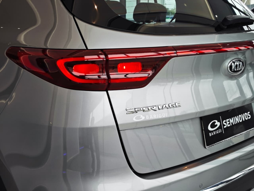 kia sportage 2.0 lx 4x2 16v flex 4p automatico 202017