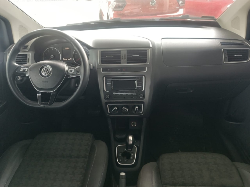 volkswagen fox 1.6 msi comfortline 8v flex 4p automatizado 1.0 automatico 20176