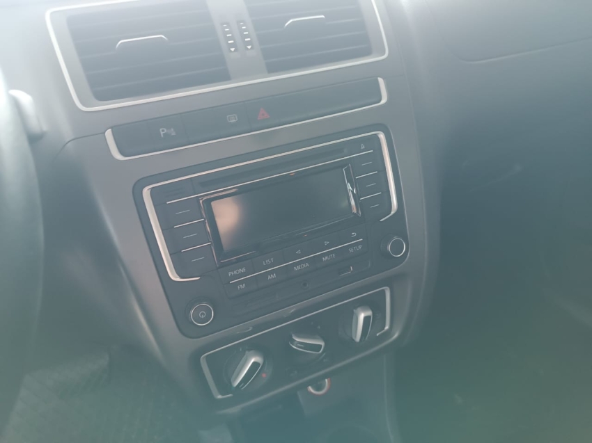 volkswagen fox 1.6 msi comfortline 8v flex 4p automatizado 1.0 automatico 201713