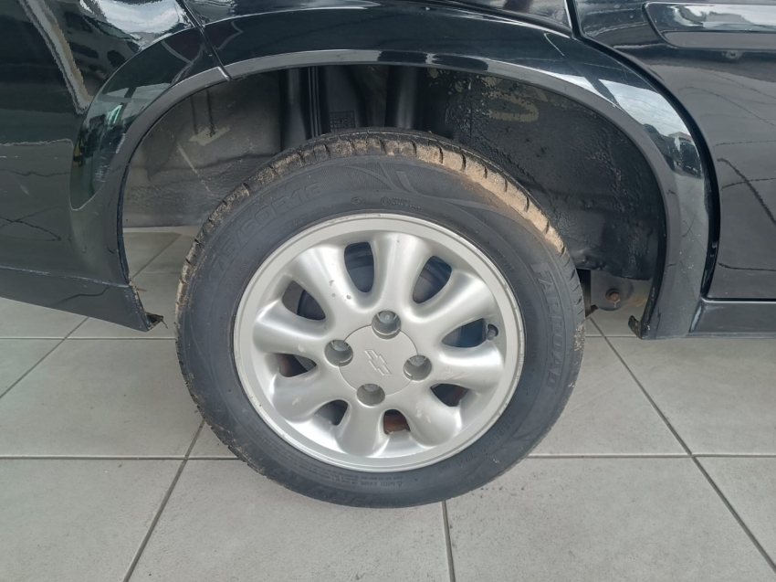 chevrolet classic 1.0 mpfi ls 8v flex 4p manual gasolina 20126