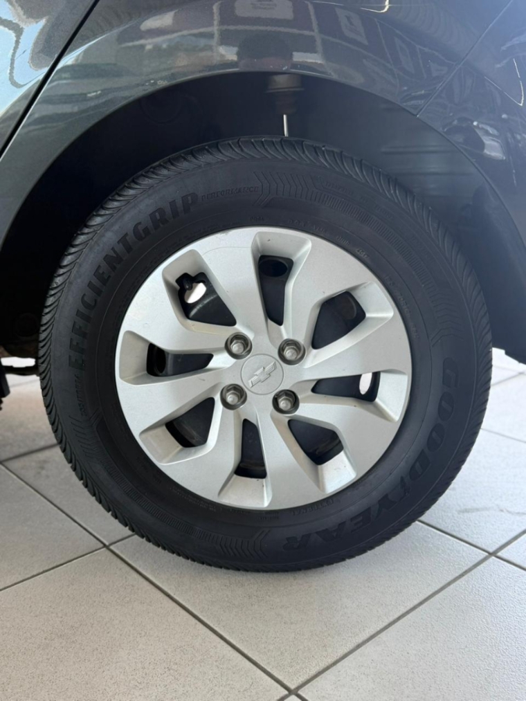 chevrolet onix 1.0 flex manual 201812