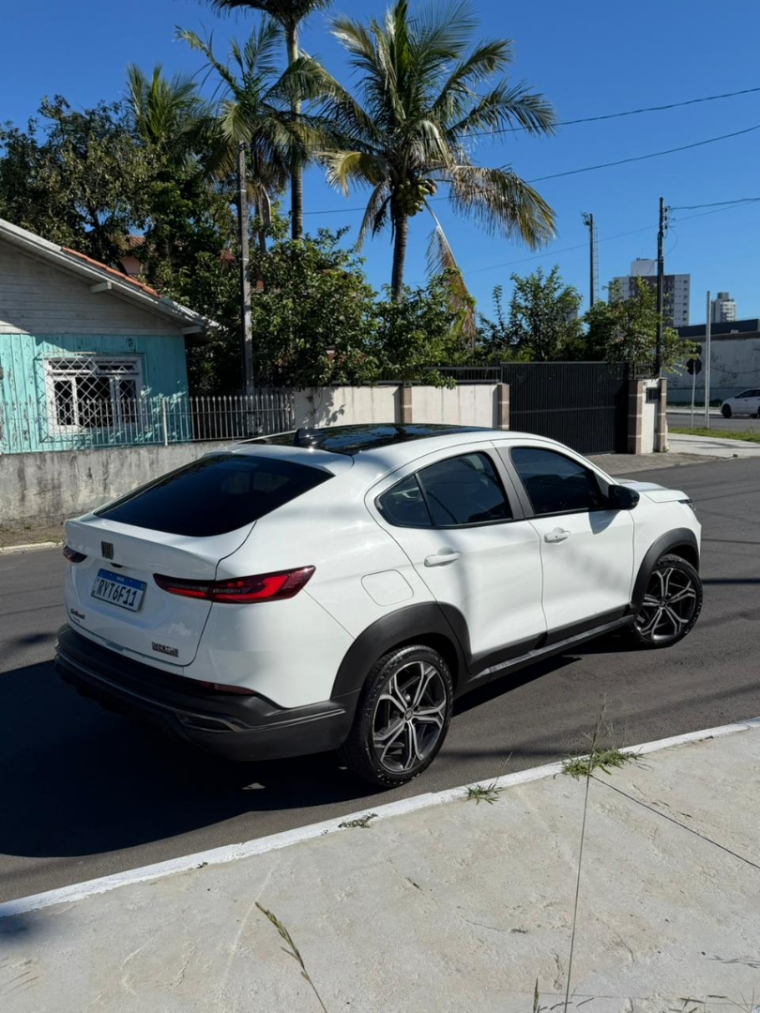 fiat fastback flex automatico 20243