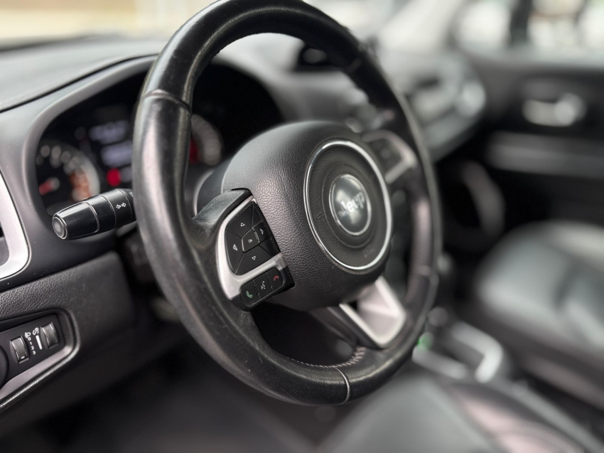 jeep renegade 1.8 16v flex longitude 4p automatico 20217