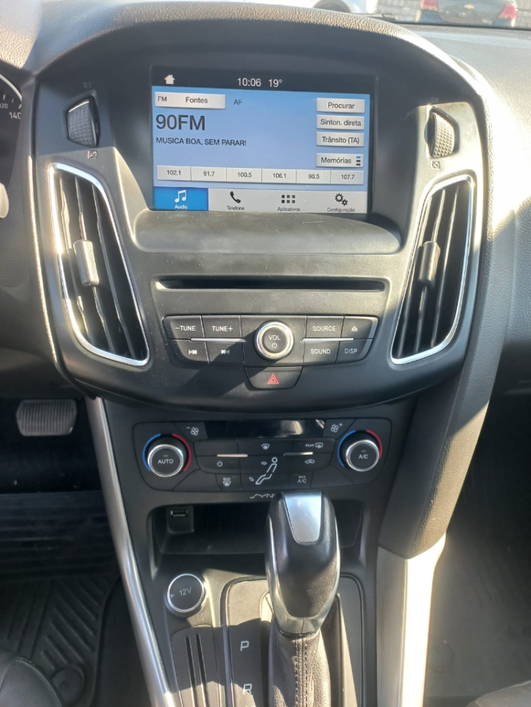 ford focus 2.0 se plus 16v flex 4p powershift 5p automatico 20189