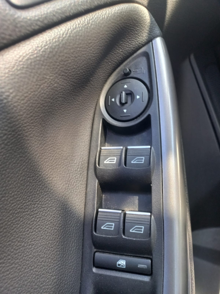 ford focus 2.0 se plus 16v flex 4p powershift 5p automatico 20187