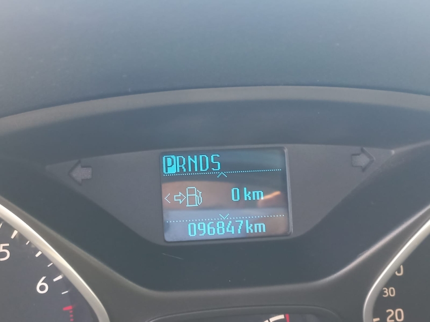 ford focus 2.0 se plus 16v flex 4p powershift 5p automatico 201813