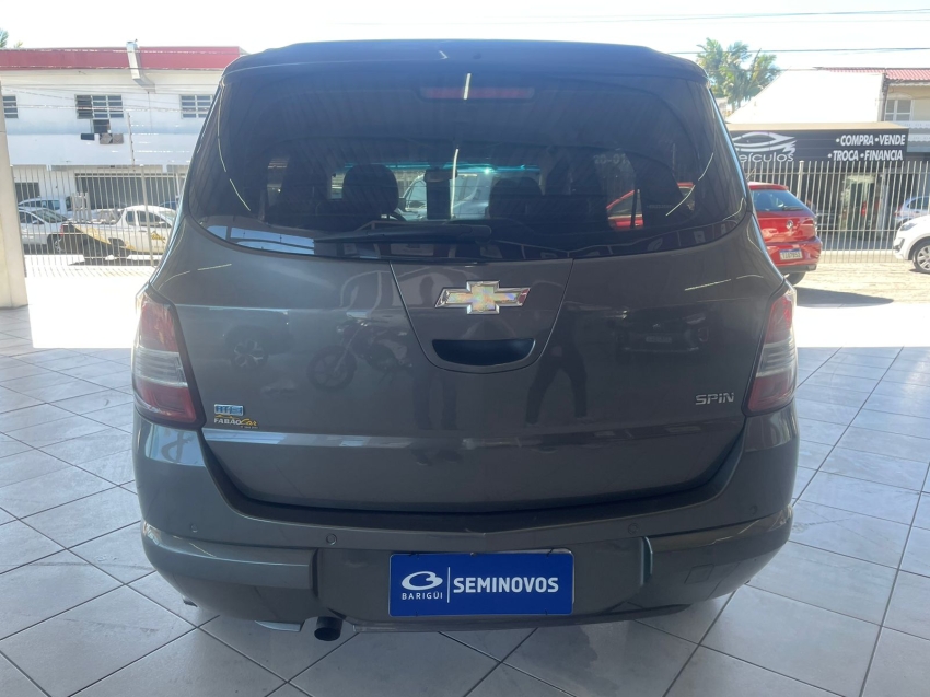 chevrolet spin 1.8 advantage 8v flex 4p automatico 5p 20144