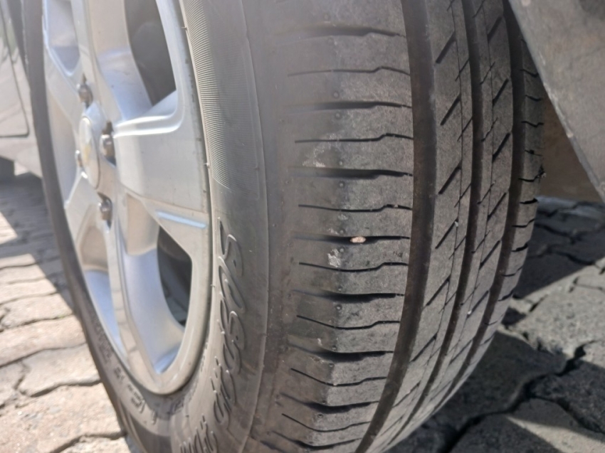 chevrolet onix 1.4 flex manual 201911