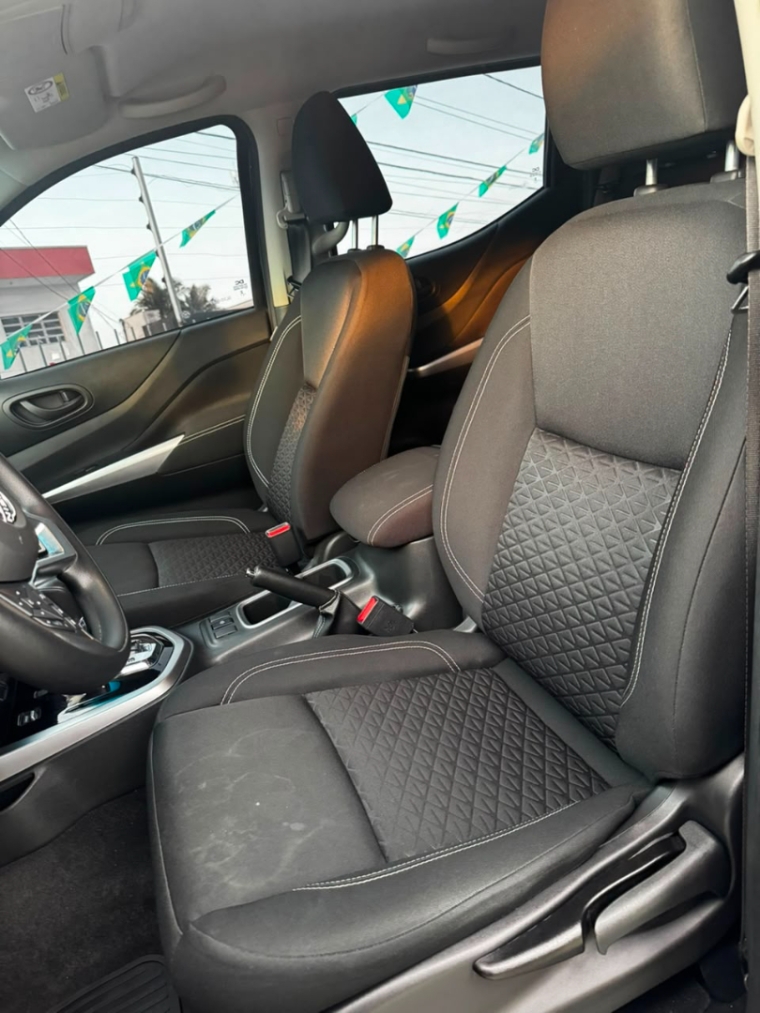 nissan frontier 2.3 diesel automatico 20258