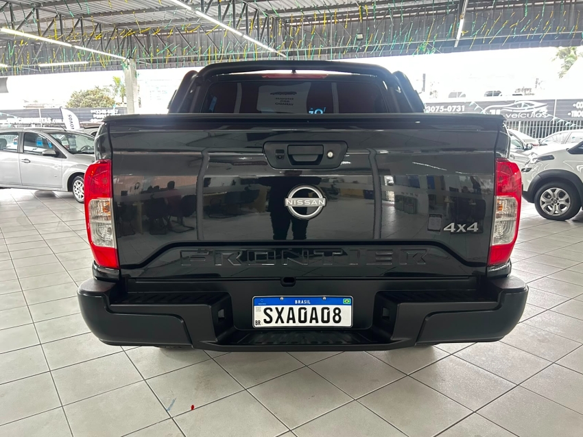 nissan frontier 2.3 diesel automatico 20255