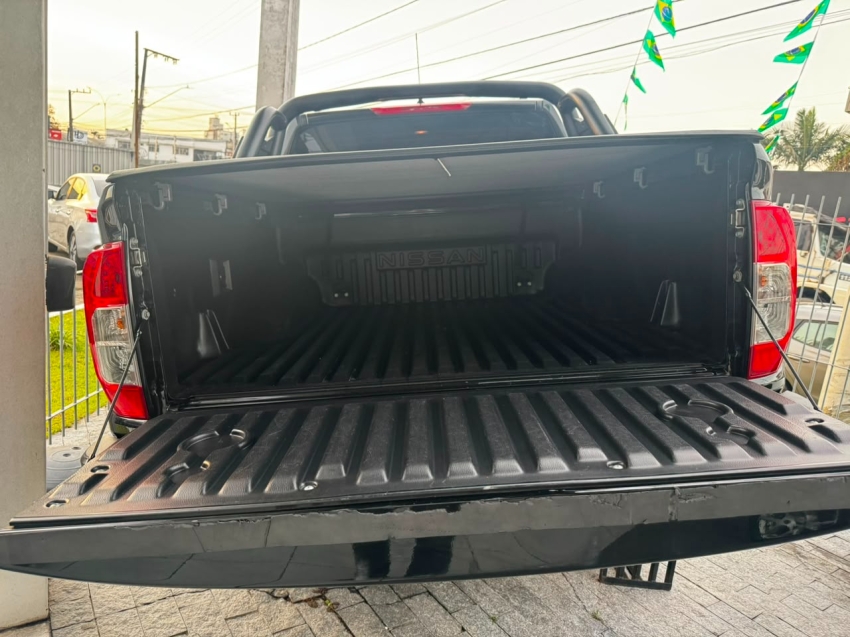 nissan frontier 2.3 diesel automatico 20255