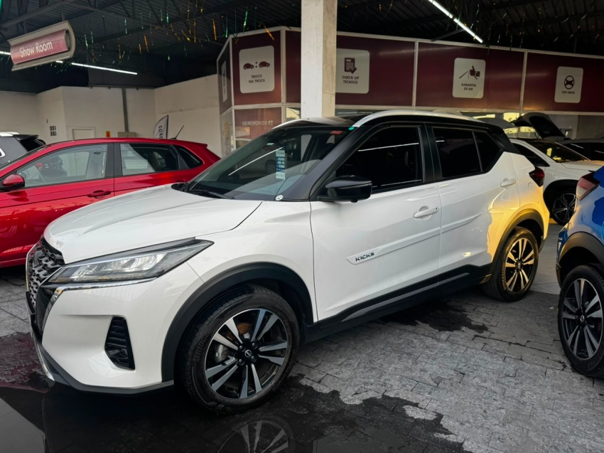 nissan kicks 1.6 flex automatico 2023
