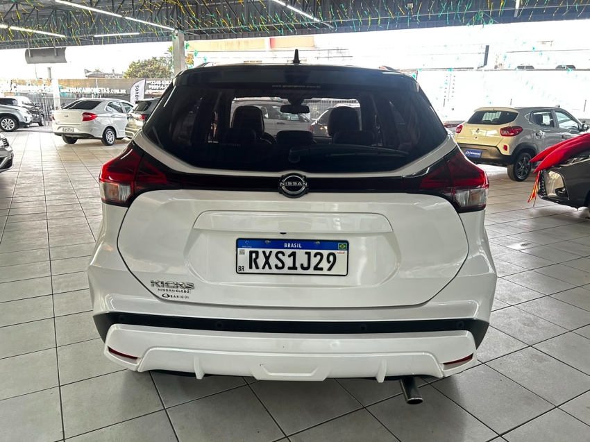 nissan kicks 1.6 flex automatico 20235