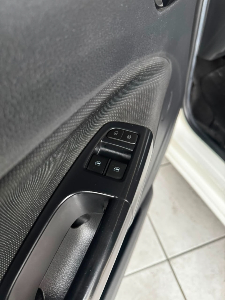 volkswagen gol 1.6 flex manual 20228