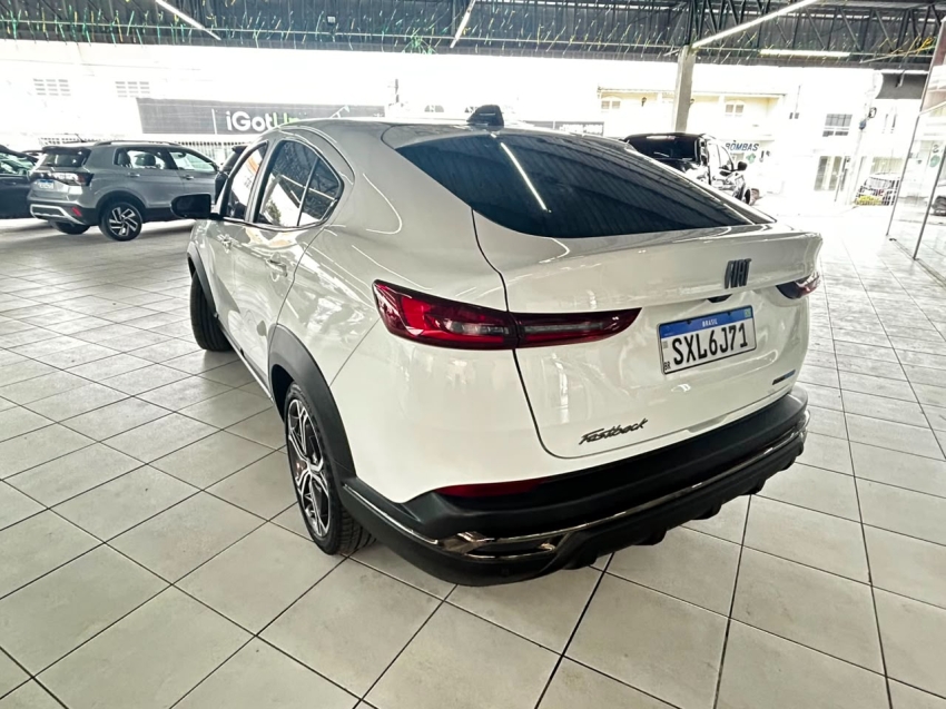 fiat fastback 1.0 turbo 200 hybrid audace cvt flex 4p automatico 20256