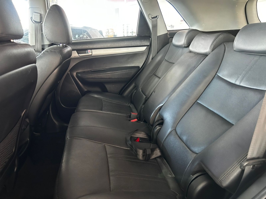 kia sorento 2.4 gasolina 201510