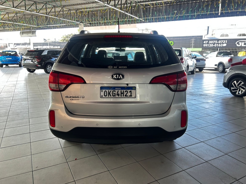 kia sorento 2.4 gasolina 20155