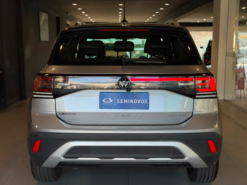 volkswagen t-cross 1.4 250 tsi total flex highline automatico 4p 202517