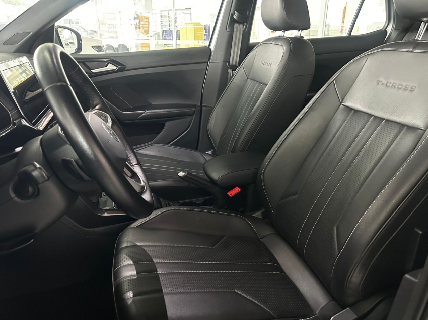 volkswagen t-cross 1.4 250 tsi total flex highline automatico 4p 202511