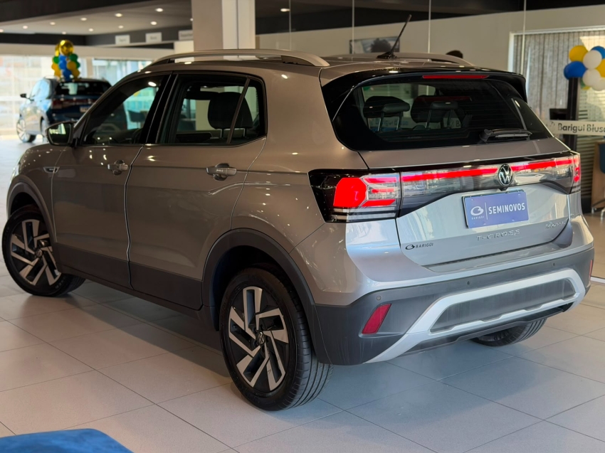 volkswagen t-cross 1.4 250 tsi total flex highline automatico 4p 202516