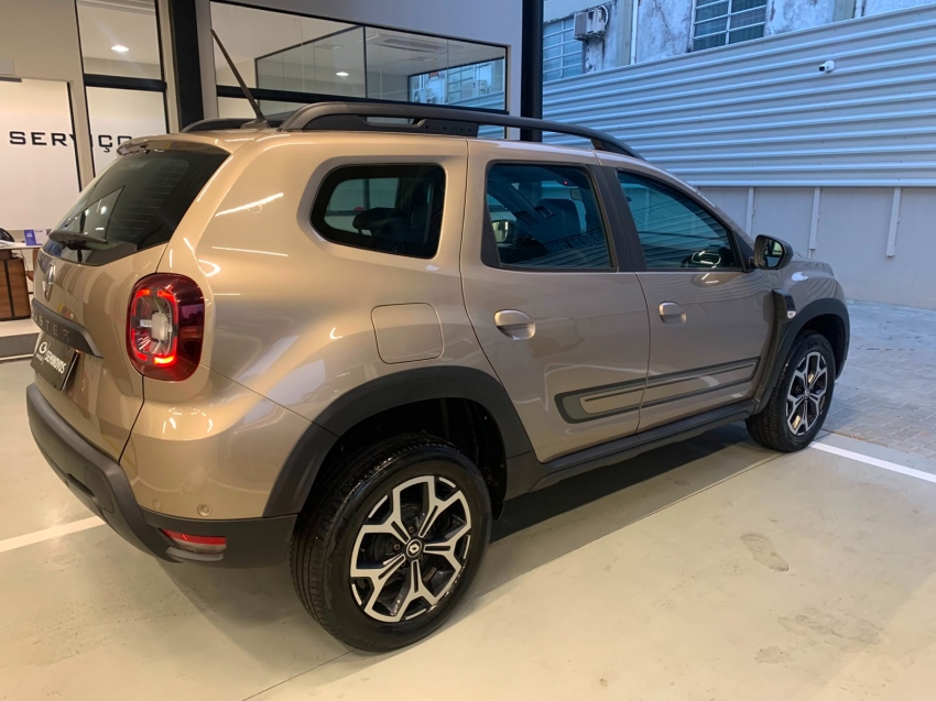 renault duster 1.6 16v sce flex iconic x-tronic 4p automatico 20233