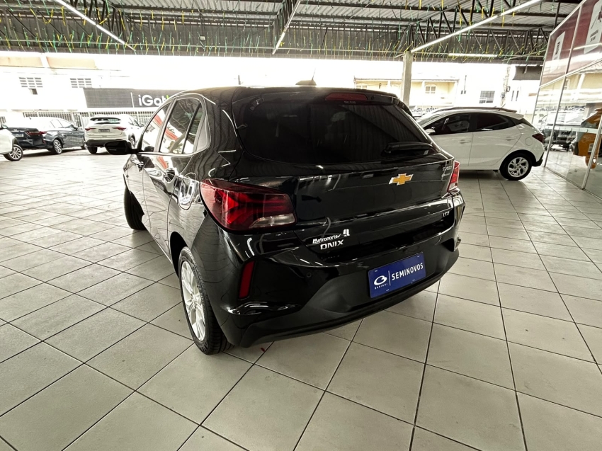 chevrolet onix 1.0 flex automatico 20256