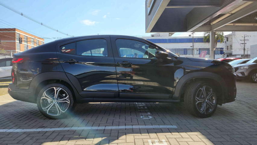 fiat fastback 1.0 turbo 200 flex impetus cvt 1.3 4p automatico 2025