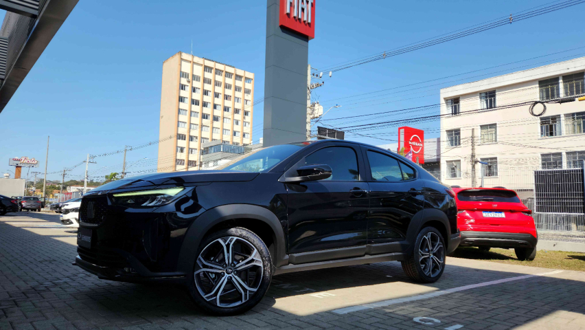 fiat fastback 1.0 turbo 200 flex impetus cvt 1.3 4p automatico 2025