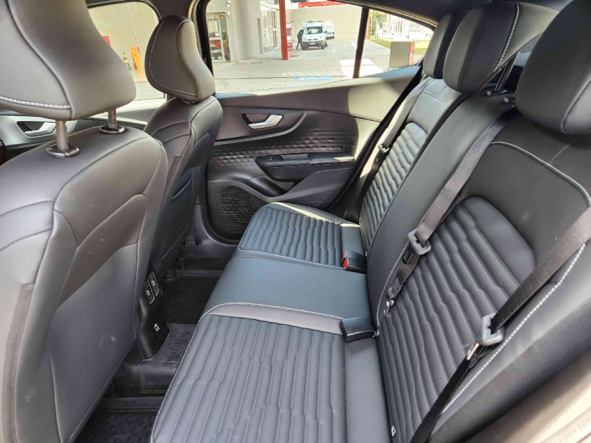 fiat fastback 1.3 turbo 270 flex limited edition at6 4p automatico 2024