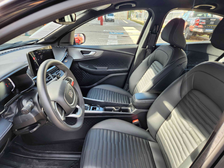 fiat fastback 1.3 turbo 270 flex limited edition at6 4p automatico 2024