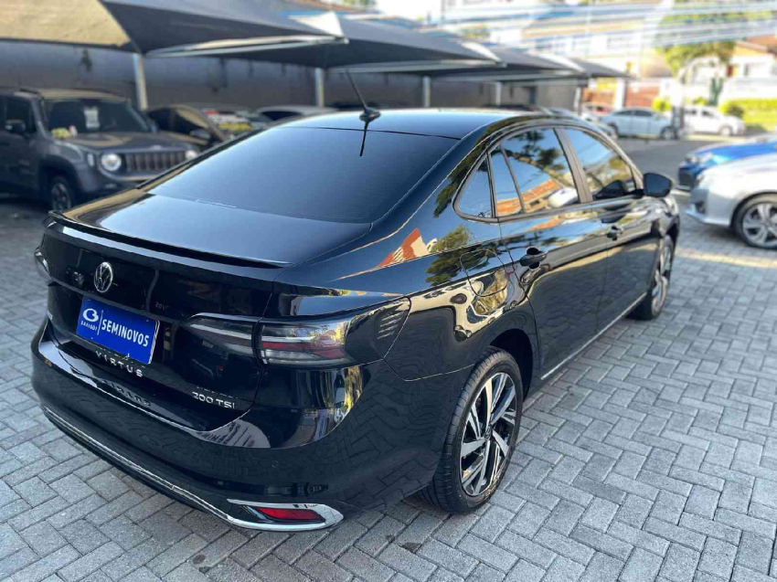 volkswagen virtus 1.0 200 tsi highline automatico 2024
