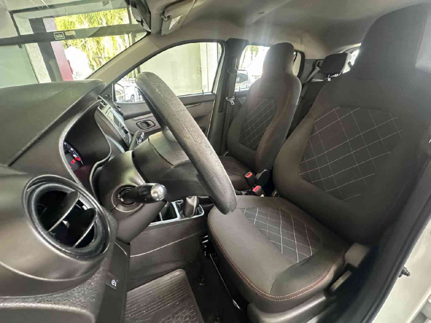 renault kwid 1.0 12v sce flex zen manual 4p 202312