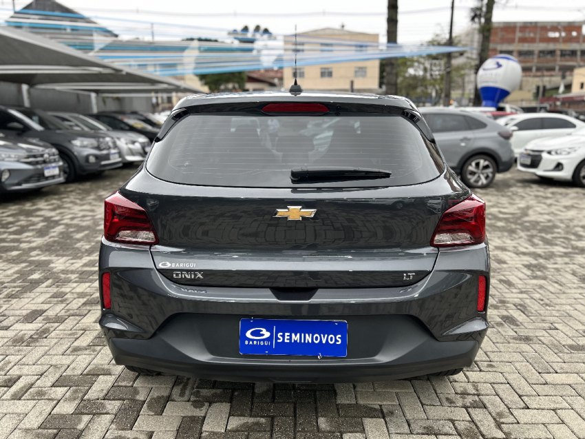 chevrolet onix 1.0 flex lt manual 2025