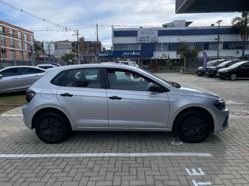 volkswagen polo 1.0 flex manual 2024