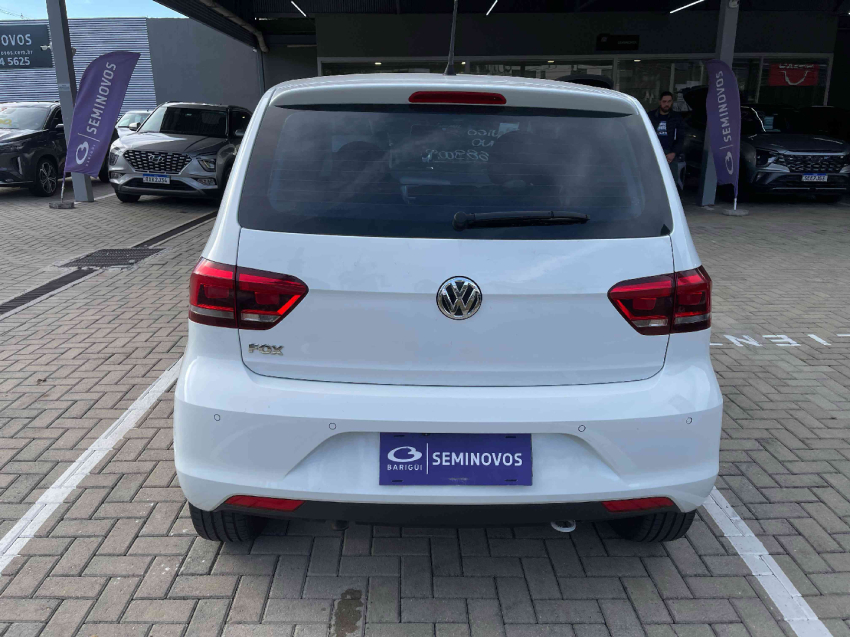 volkswagen fox 1.6 msi total flex connect 4p manual 2022