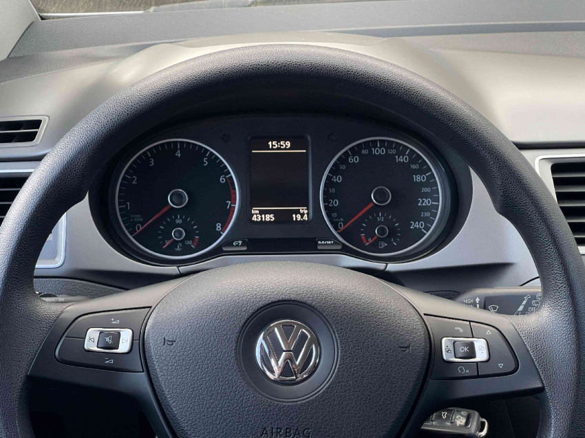 volkswagen fox 1.6 msi total flex connect 4p manual 2022