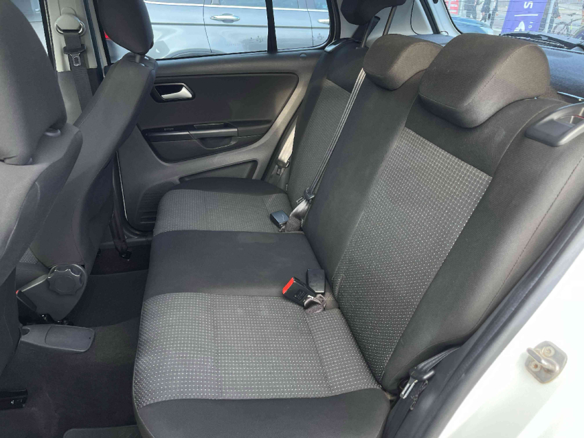 volkswagen fox 1.6 msi total flex connect 4p manual 2022