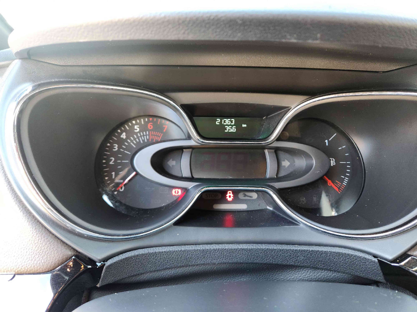 renault captur 1.3 tce flex iconic x-tronic 4p automatico 2023