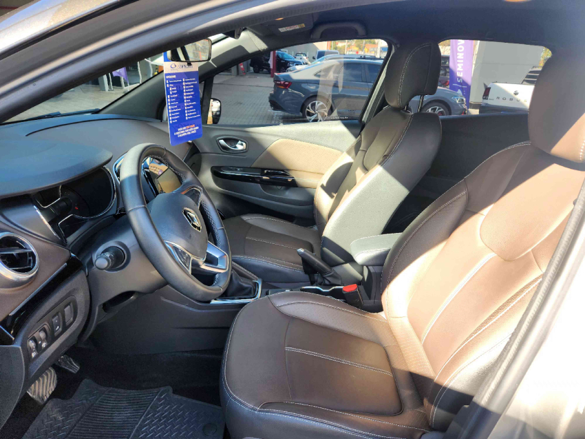 renault captur 1.3 tce flex iconic x-tronic 4p automatico 2023