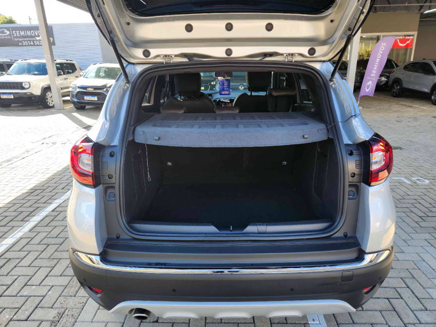renault captur 1.3 tce flex iconic x-tronic 4p automatico 2023