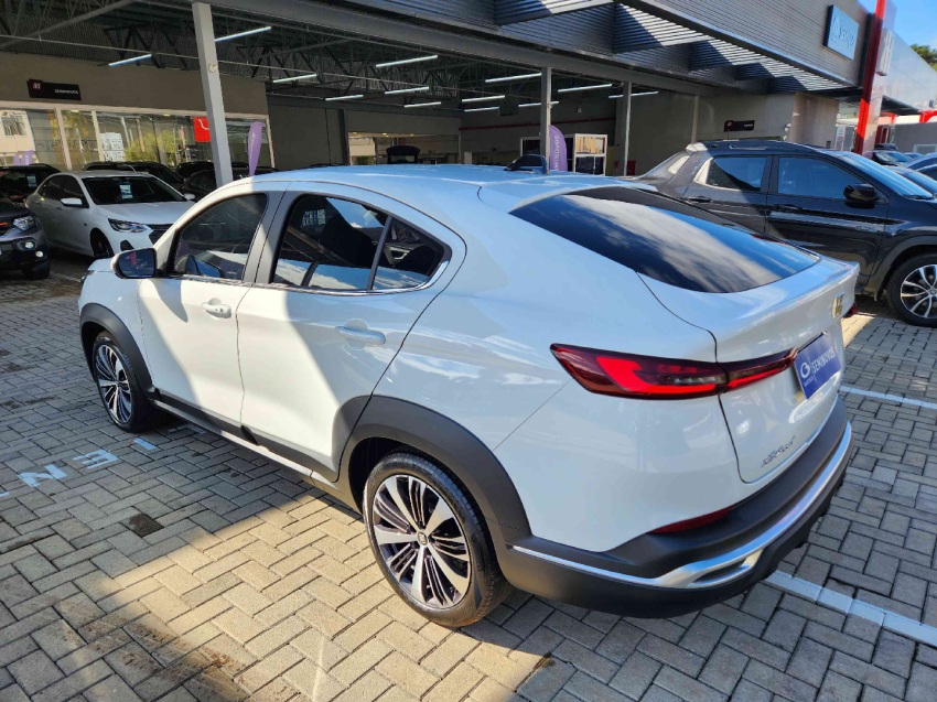 fiat fastback 1.0 turbo 200 flex audace cvt 4p automatico 2023