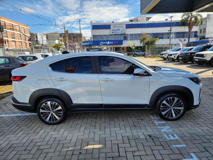 fiat fastback 1.0 turbo 200 flex audace cvt 4p automatico 2023