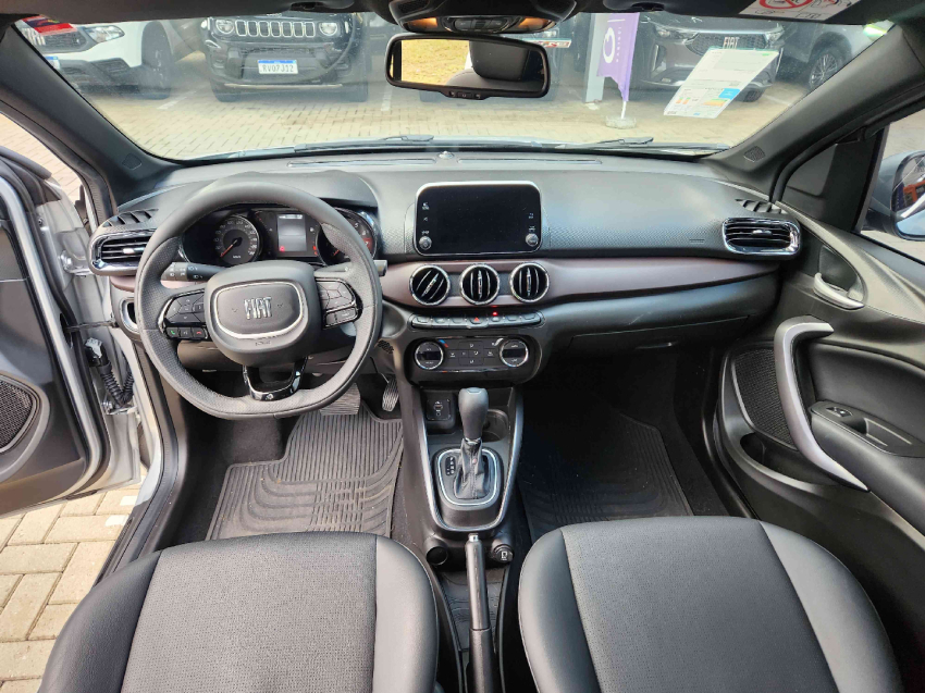 fiat cronos 1.3 flex automatico 2025